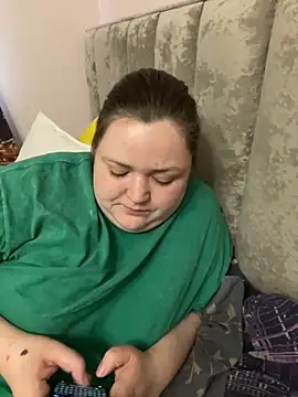 Snapshot of Alex_m chatting on 10.28.25 Alex m online show from 10.28.25