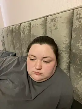 Snapshot of Alex_m chatting on 10.31.25 Alex m online show from 10.31.25