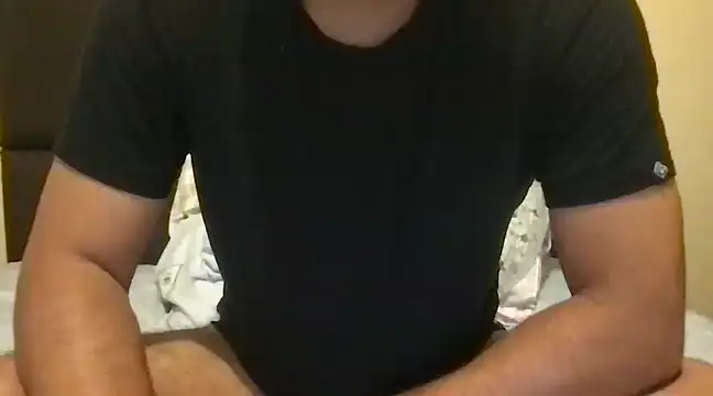 Snapshot of pe_netrad0r chatting on 12.22.24 pe netrad0r online show from 12.22.24