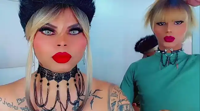 Snapshot of AdanKinng chatting on 12.30.24 AdanKinng online show from 12.30.24