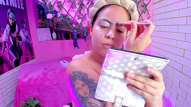 Snapshot of marcellaa303av chatting on 04.13.26 marcellaa303av online show from 04.13.26