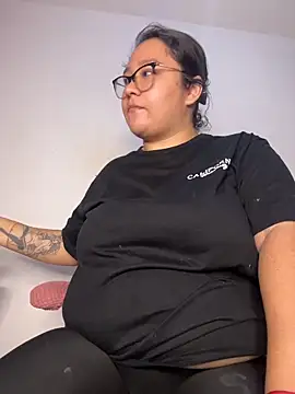 CinnamonCookiez online show from 12.05.25