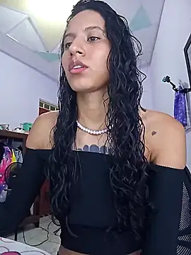 Karii-R online show from 01.14.25