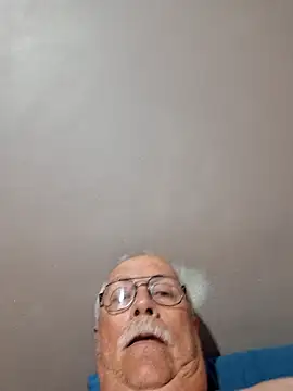 NawtyB1965 online show from 12.21.25