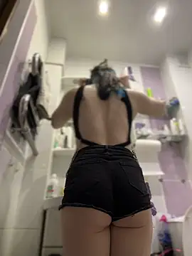 MaddisonHaas online show from 02.11.25