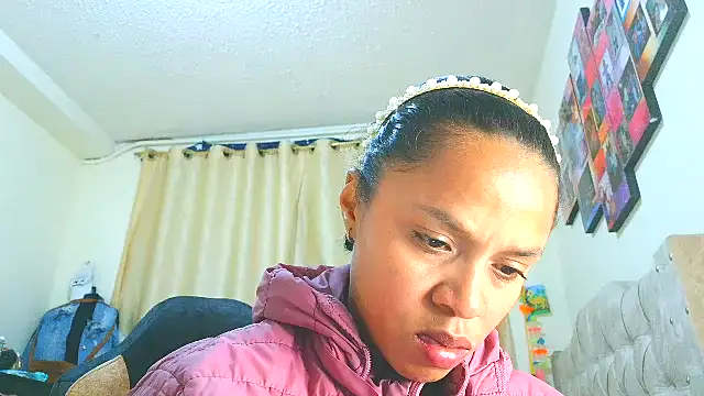 Snapshot of Samary_thomas chatting on 09.25.25 Samary thomas online show from 09.25.25