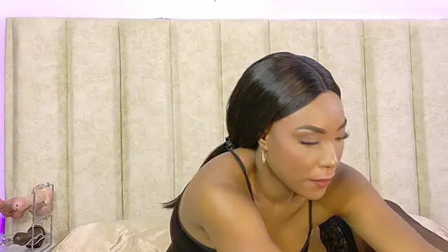 CiiaraRose online show from 02.16.25