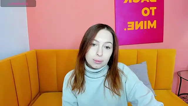 Snapshot of KetrinWhite chatting on 11.17.25 KetrinWhite online show from 11.17.25