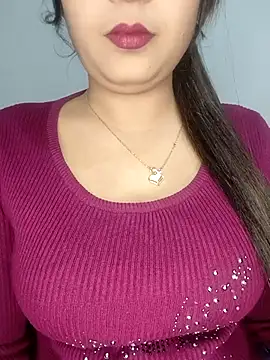 Snapshot of Shanaya_Hotty chatting on 11.28.25 Shanaya Hotty online show from 11.28.25