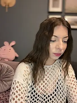 Mia Ethan online show from 03.13.25