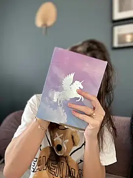 Mia Ethan online show from 03.22.25