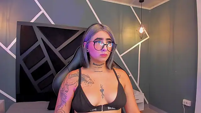 Alahia Dangelo online show from 09.22.25