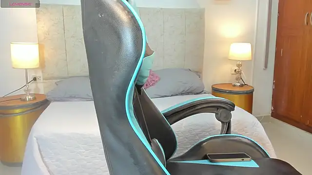  maria foxx  online show from 12.05.25