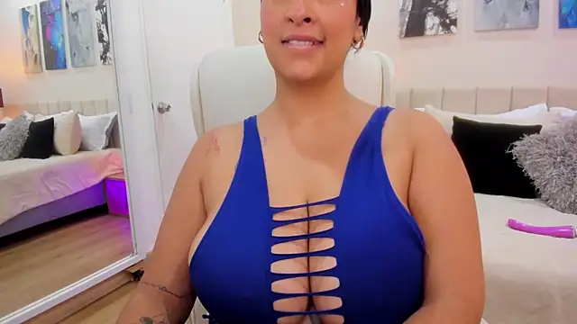 DaniRousse online show from 09.20.25