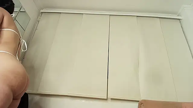 sandy rivas online show from 09.28.25