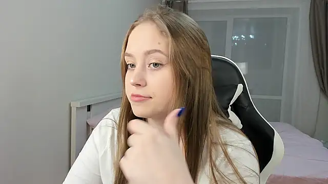 Snapshot of endlesssoffi chatting on 12.26.24 endlesssoffi online show from 12.26.24