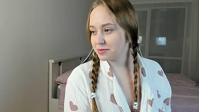 Snapshot of endlesssoffi chatting on 12.27.24 endlesssoffi online show from 12.27.24