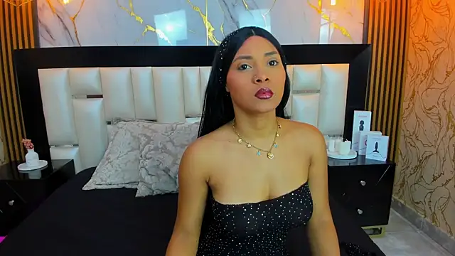 Snapshot of SofiaLaurents chatting on 11.29.25 SofiaLaurents online show from 11.29.25