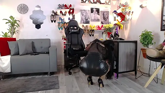 Carlajohnson online show from 03.19.26