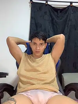 Aangelhot online show from 01.18.25