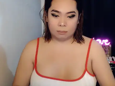 Nathalie Heartxoxo69 online show from 04.19.26