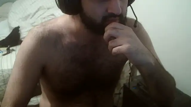 Snapshot of rampartzz chatting on 03.05.25 rampartzz online show from 03.05.25