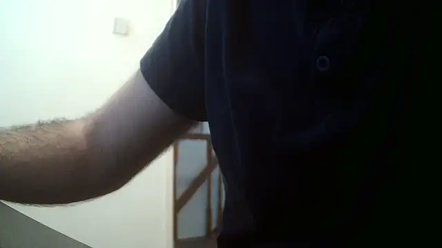 Snapshot of rampartzz chatting on 03.05.25 rampartzz online show from 03.05.25