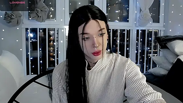 Dasha M online show from 12.22.25