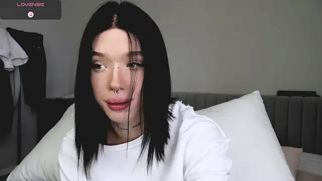 Dasha M online show from 04.14.26