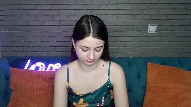 MilanaRoza online show from 12.14.25