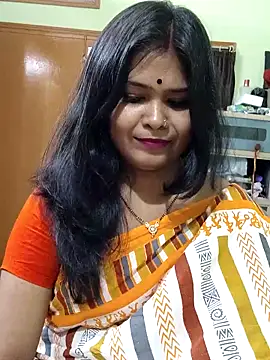 yoursweety09 online show from 10.18.25