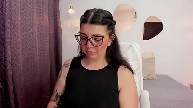 Vioolletta online show from 10.15.25