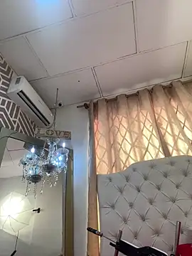 SashaDurante online show from 04.17.26