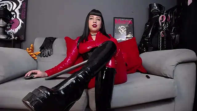 Carla Phoenix online show from 03.20.25