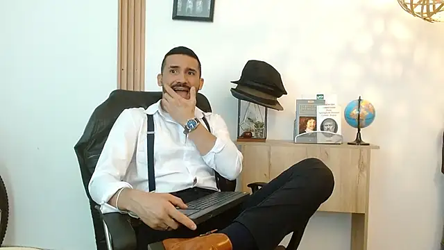 Snapshot of Reiko_85_ chatting on 09.29.25 Reiko 85 online show from 09.29.25