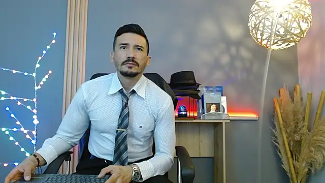 Reiko 85  online show from 02.04.26