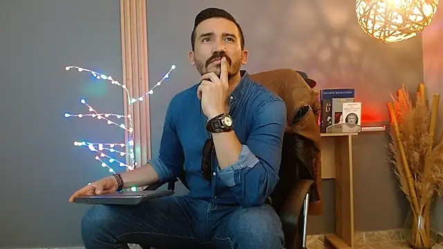 Reiko 85  online show from 03.05.26