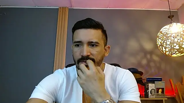 Reiko 85  online show from 03.20.26