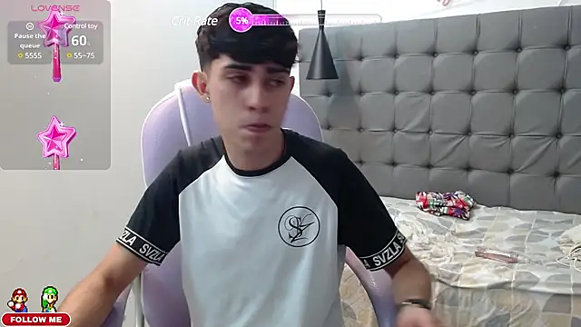 Dyla n18 online show from 02.18.25