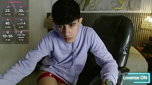 Dyla n18 online show from 02.18.26