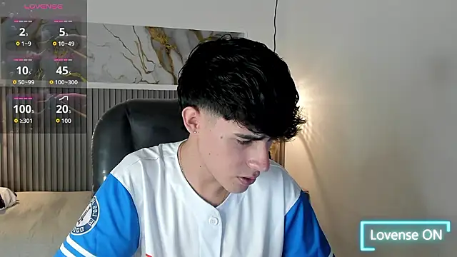 Dyla n18 online show from 03.27.26