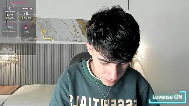 Dyla n18 online show from 04.10.26