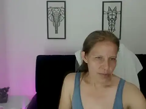 Milf karlye online show from 02.18.25