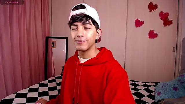 teobowny  online show from 03.05.25