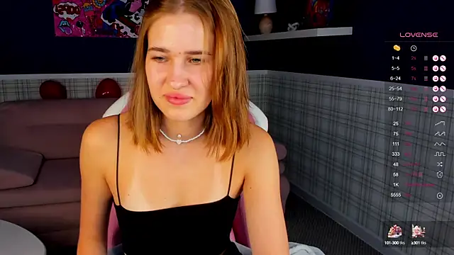 Snapshot of Jennifer_Wadee chatting on 03.02.25 Jennifer Wadee online show from 03.02.25