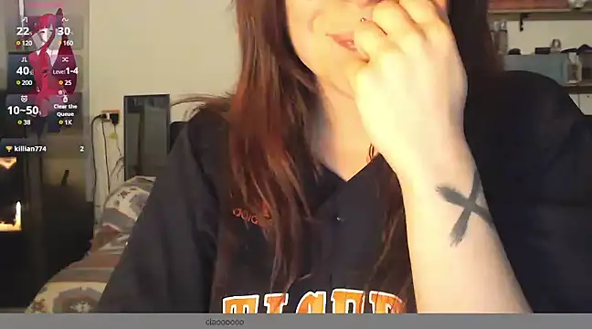 Snapshot of complicata_mente chatting on 01.09.25 complicata mente online show from 01.09.25