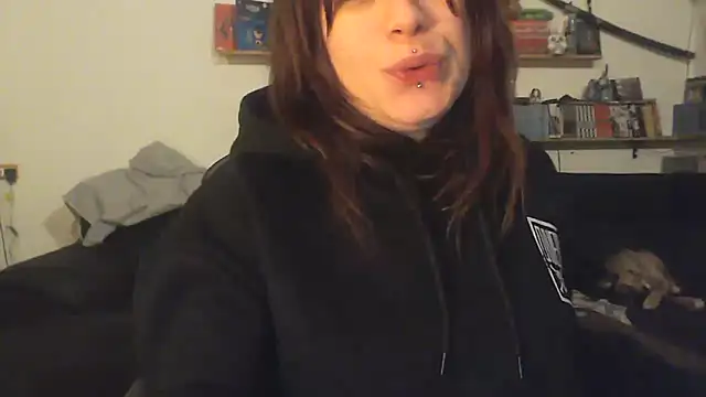 Snapshot of complicata_mente chatting on 01.19.25 complicata mente online show from 01.19.25