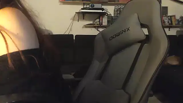 Snapshot of complicata_mente chatting on 02.02.25 complicata mente online show from 02.02.25