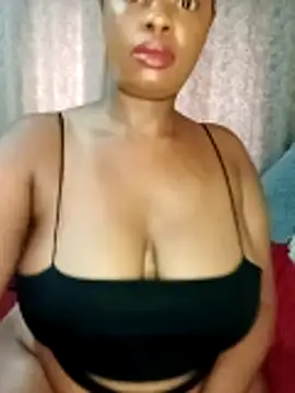 Luciouslips00 online show from 11.08.25