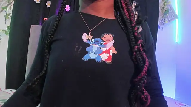 Snapshot of DeisyHarper chatting on 09.19.25 DeisyHarper online show from 09.19.25